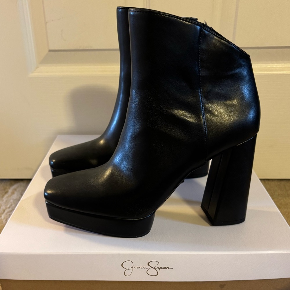 Jessica Simpson Black Leather Platform Block Heel Ankle Boots